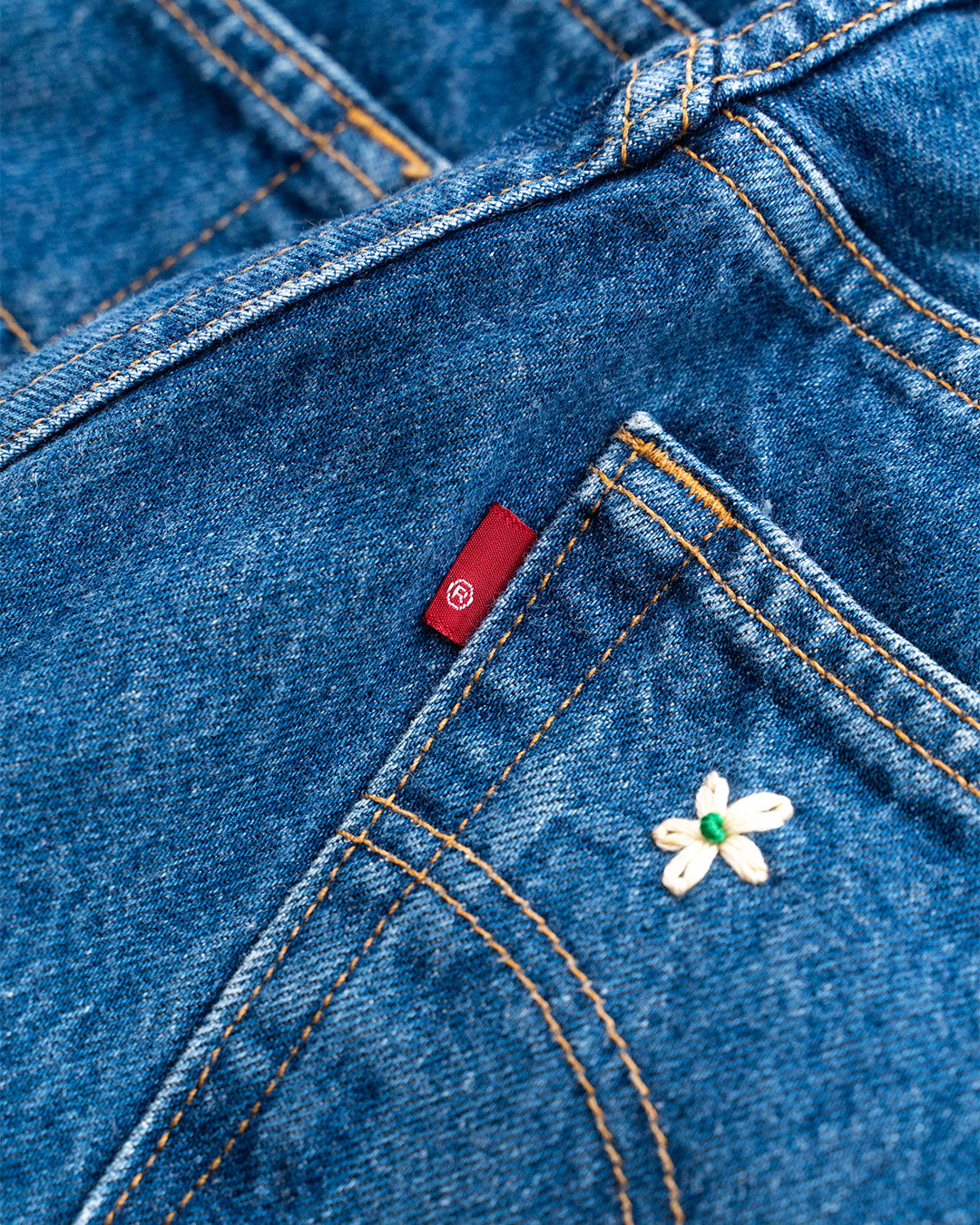 【SHANANA MIL】Used 501 Denim『Hand Embroidery Daisy』①