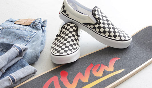 CHECKER Vans Slip On / 夏の定番スニーカーもソールが進化しています。