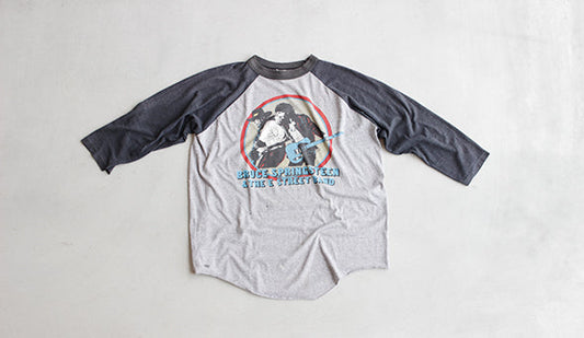 【80s Vintage Raglan Sleeve T-Shirts】入荷。ファンも多いBRUCE SPRINGSTEENのTOUR T-SHIRTSです。