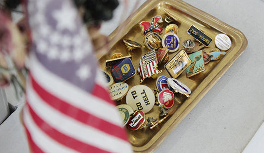 【Good American Vintage Pins !!!】雰囲気の良いヴィンテージピンズ。やっぱり好きですね。