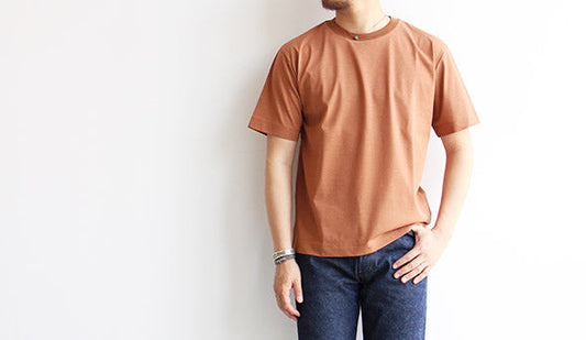 【STILL BY HAND / スティル バイ ハンド】High Gauge Crew Neck T-Shirts.すでに完売間近です。