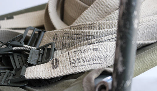 【60s Deadstock French Army Web Belt】ミリタリーらしいカラーリングが魅力の1本。