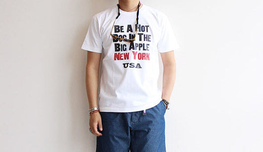 【A TWO PIPE PROBLEM / ア トゥーパイプ プロブレム】ヴィンテージ活版印刷の雰囲気を楽しめるTシャツ。