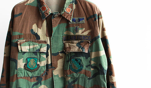 雰囲気の良い【US Army BDU Jacket】などもオススメの1枚がございます。