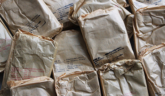 お探しの方も多い【DEADSTOCK】60s US army Patient Effects Bagが入荷いたしました。