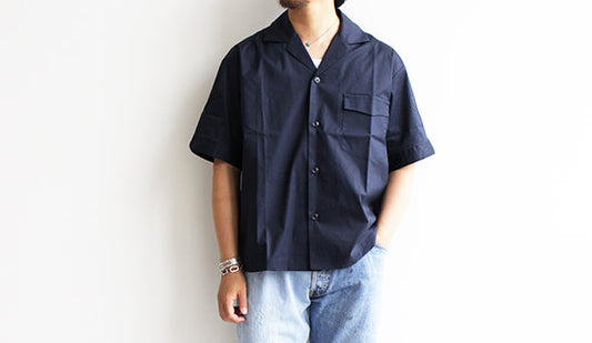 【FEW FABRICS】Single Cufss Open Collar Shirts.Navyが少量ですがサイズが揃いました。お探しの方は是非。