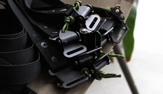 【DEADSTOCK】90s British Army SAS Belt "Black"人気のこちらも補充しております。