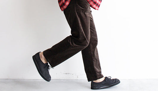 【STILL BY HAND / スティル バイ ハンド】Stretch Corduroy Trousers.新色を加え、待望の再入荷です。