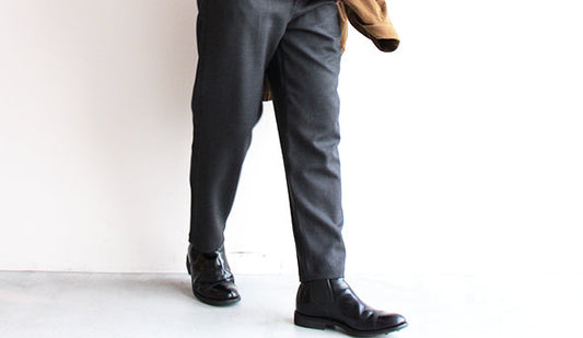 【STILL BY HAND / スティル バイ ハンド】W Cloth Tapered Trousers,絶妙なシルエットが魅力の１本。