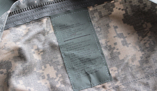 アメリカにて買い付けた、珍しいミリタリーバックもまとめて入荷しております。