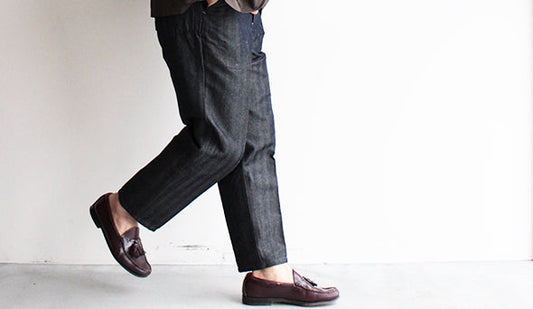 【STILL BY HAND / スティル バイ ハンド】Cotton Linen Herringbone Slacks.抜群のシルエットを誇る1本。