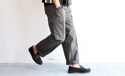 【DEADSTOCK】00s German Military Moleskin Cargo Pantsが入荷いたしました。オススメの1本です。