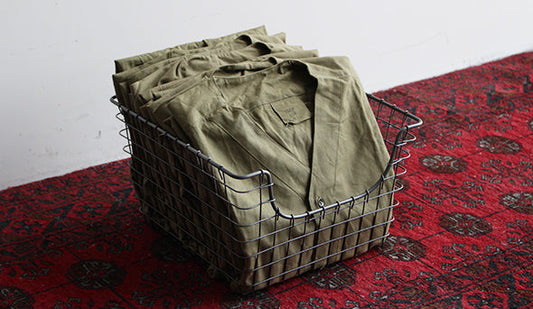 【DEADSTOCK】60s Romanian army Sleeping Shirts.カラー、デザイン、作り込み、全てにおいてクールな１枚。