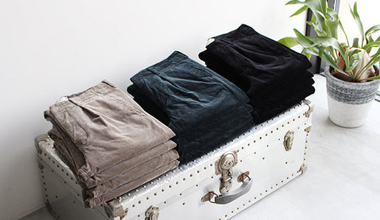 【STILL BY HAND / スティル バイ ハンド】Stretch Corduroy Trousers.残りわずかです。サイズの合う方は是非。
