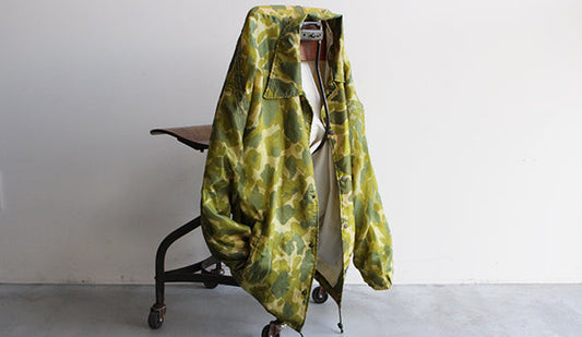 【HEXICO / ヘキシコ】Deformer Coach Jacket EX.US Army Parachute Camo 1940s.40年代のパラシュートを使用した希少なジャケット。