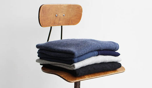 お問い合わせの多い【YOUSED / ユーズド】Used Cashmere Remake Knitが再入荷です。