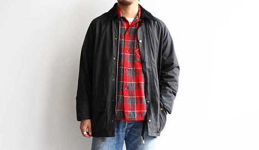 【VINTAGE】90-00s Old Barbour Resize ”Reproof Black" こちらも少量ですが入荷です。