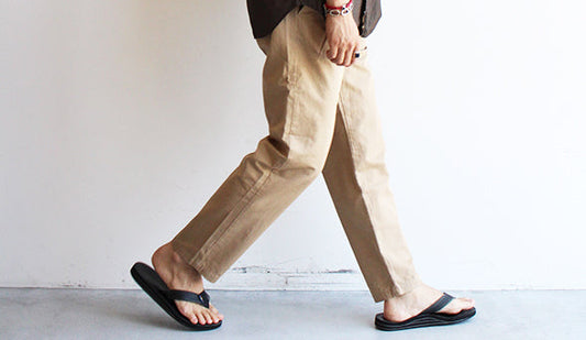 【STILL BY HAND / スティル バイ ハンド】Cotton / Linen Easy Slacks.リネン混のイージースラックスが入荷です。