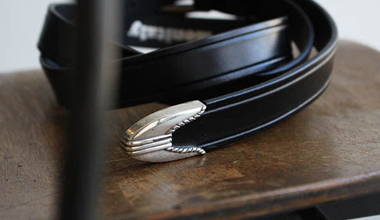【Moniraly / モニタリー】Extended 1″ Creased Belt.非常のお声の多かった1本がアメリカより届きました。