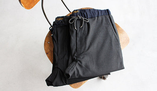 【A VONTADE 】Slim Easy Slacks.1本は持っておきたい抜群の安定感。