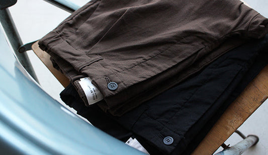 【STILL BY HAND】Wool / Nylon 1Tuck Easy Slacks,素晴らしいシルエットの1本が入荷しております。