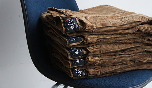【Willow Pants / ウィローパンツ】 P-008 Corduroy Pants "Made In USA Deadstock Fabric"も入荷です。