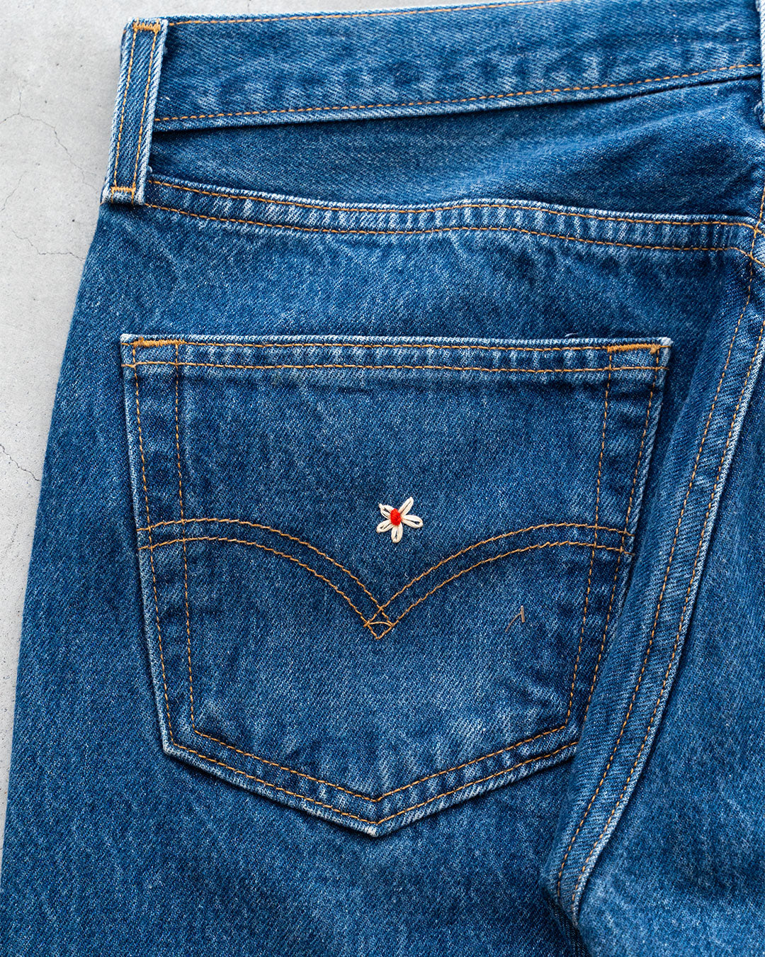 【SHANANA MIL】Used 501 Denim『Hand Embroidery Daisy』①