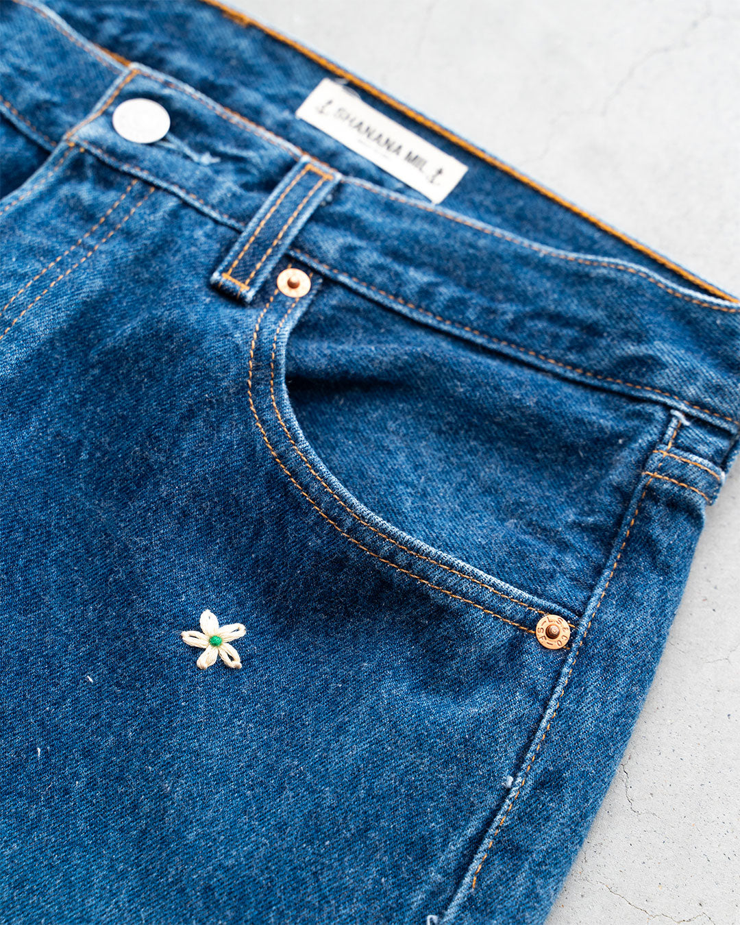 【SHANANA MIL】Used 501 Denim『Hand Embroidery Daisy』②