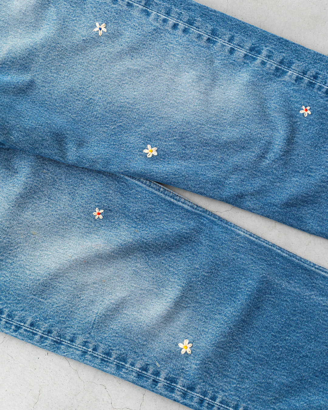 【SHANANA MIL】Used 501 Denim『Hand Embroidery Daisy』⑥