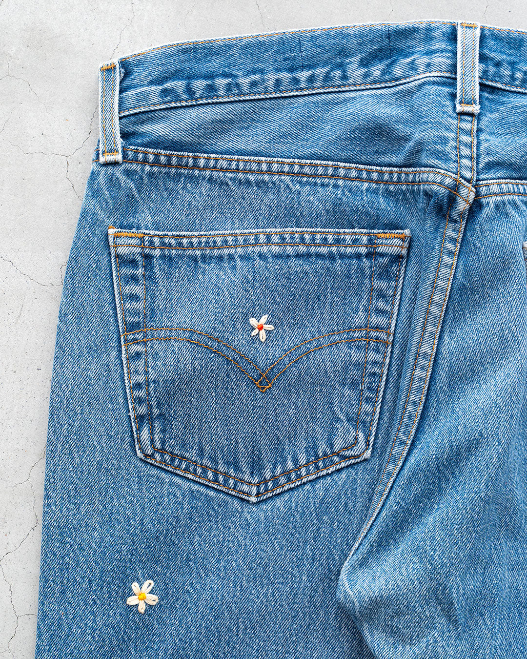 【SHANANA MIL】Used 501 Denim『Hand Embroidery Daisy』⑥