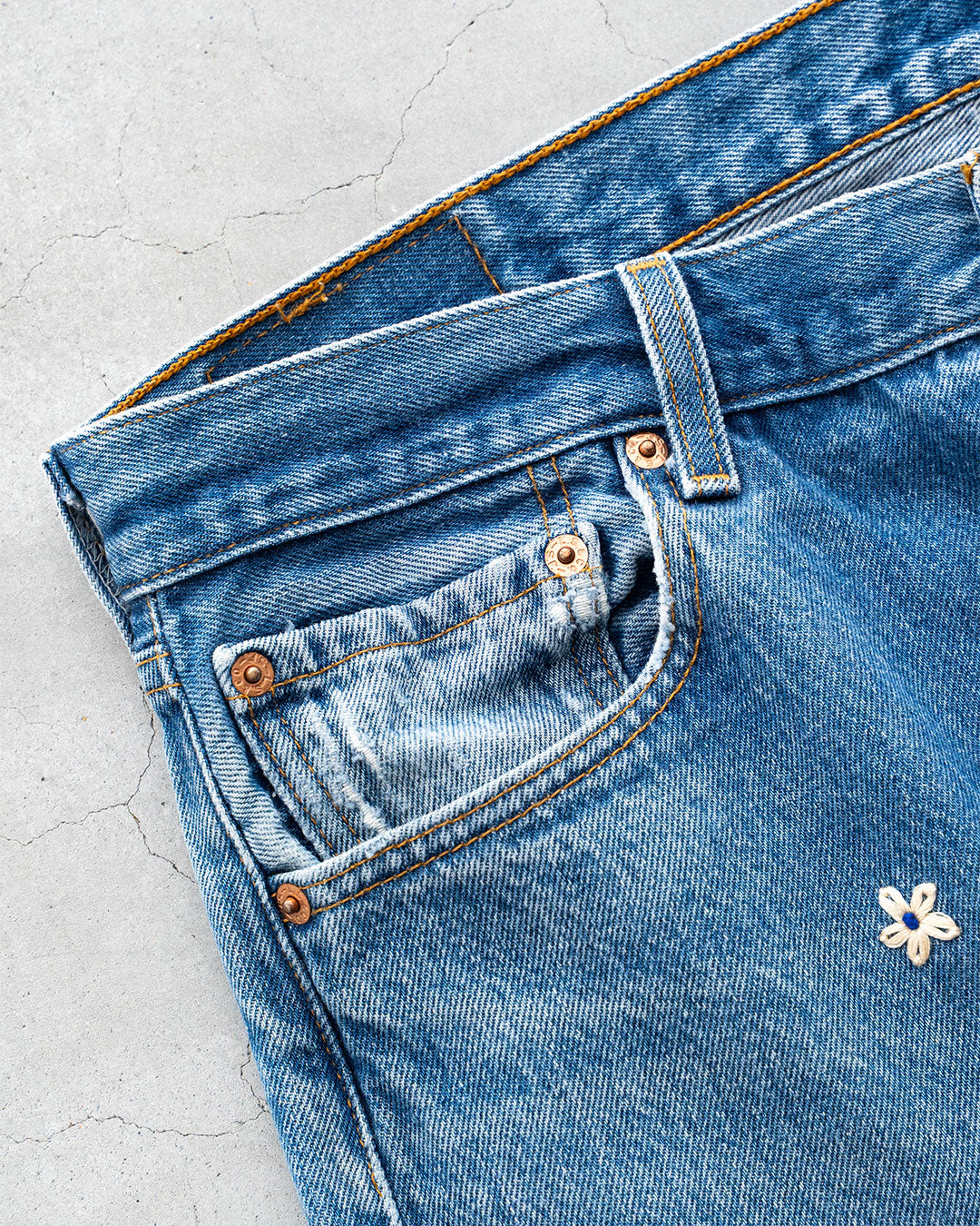 【SHANANA MIL】Used 501 Denim『Hand Embroidery Daisy』⑦