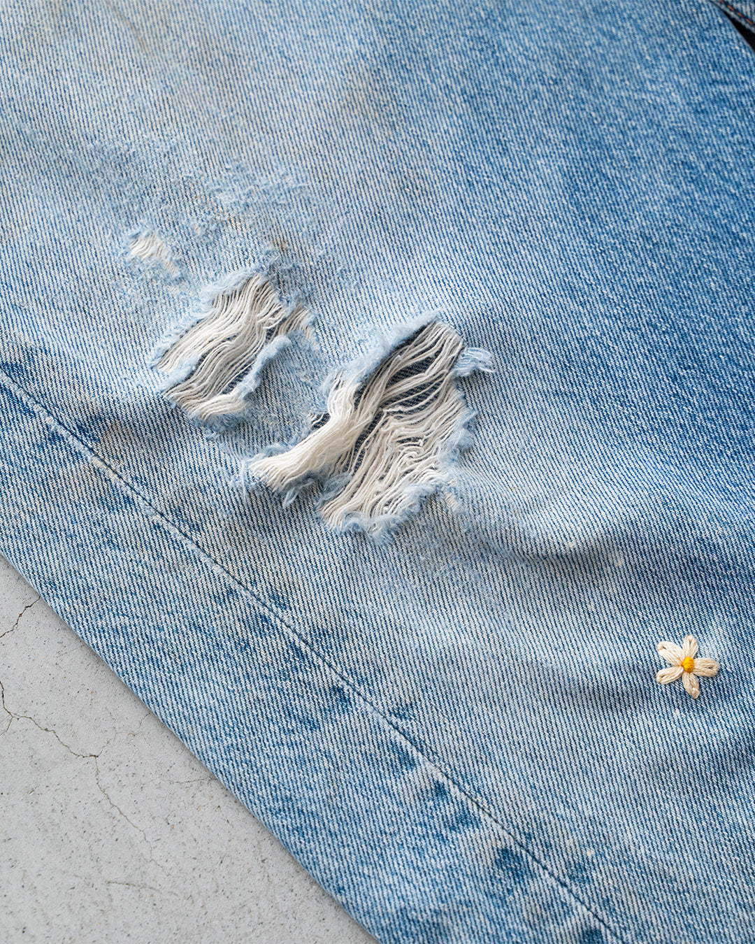 【SHANANA MIL】Used 501 Denim『Hand Embroidery Daisy』⑩