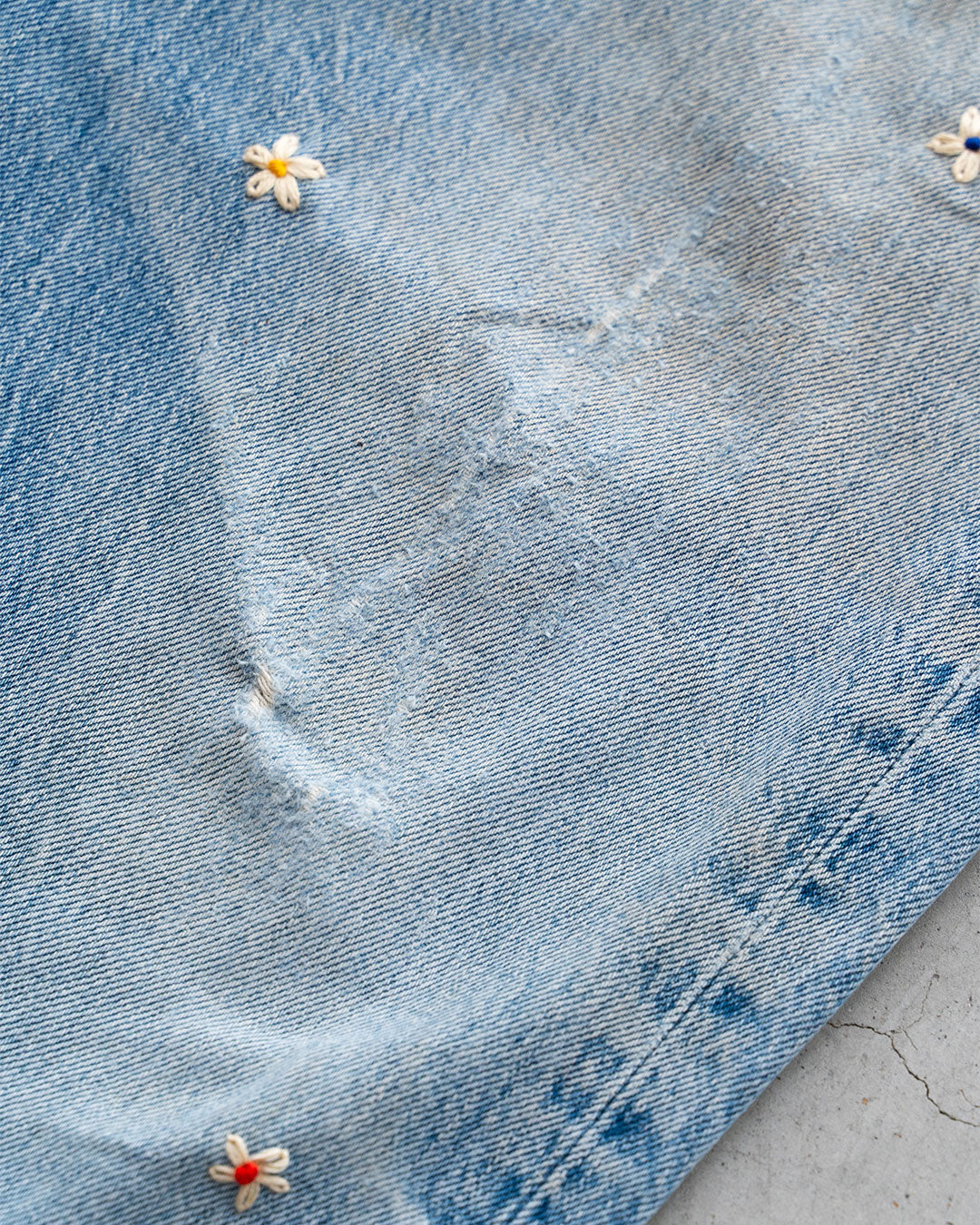 【SHANANA MIL】Used 501 Denim『Hand Embroidery Daisy』⑩
