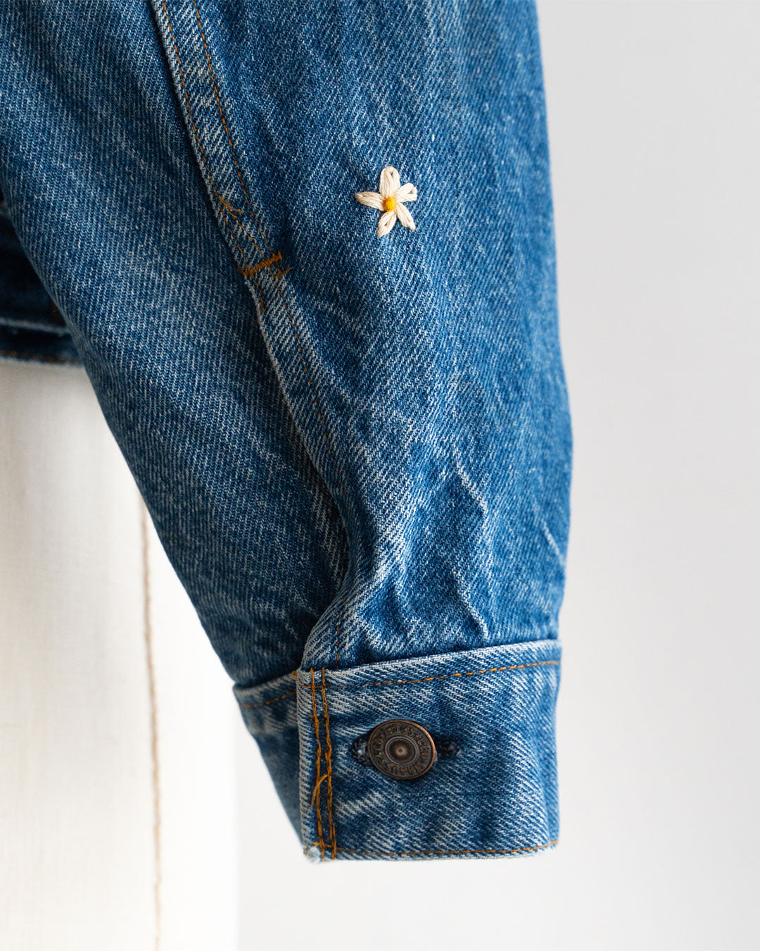 【SHANANA MIL】Used 70505 Denim Jacket 『Hand Embroidery Daisy』 made in USA ①