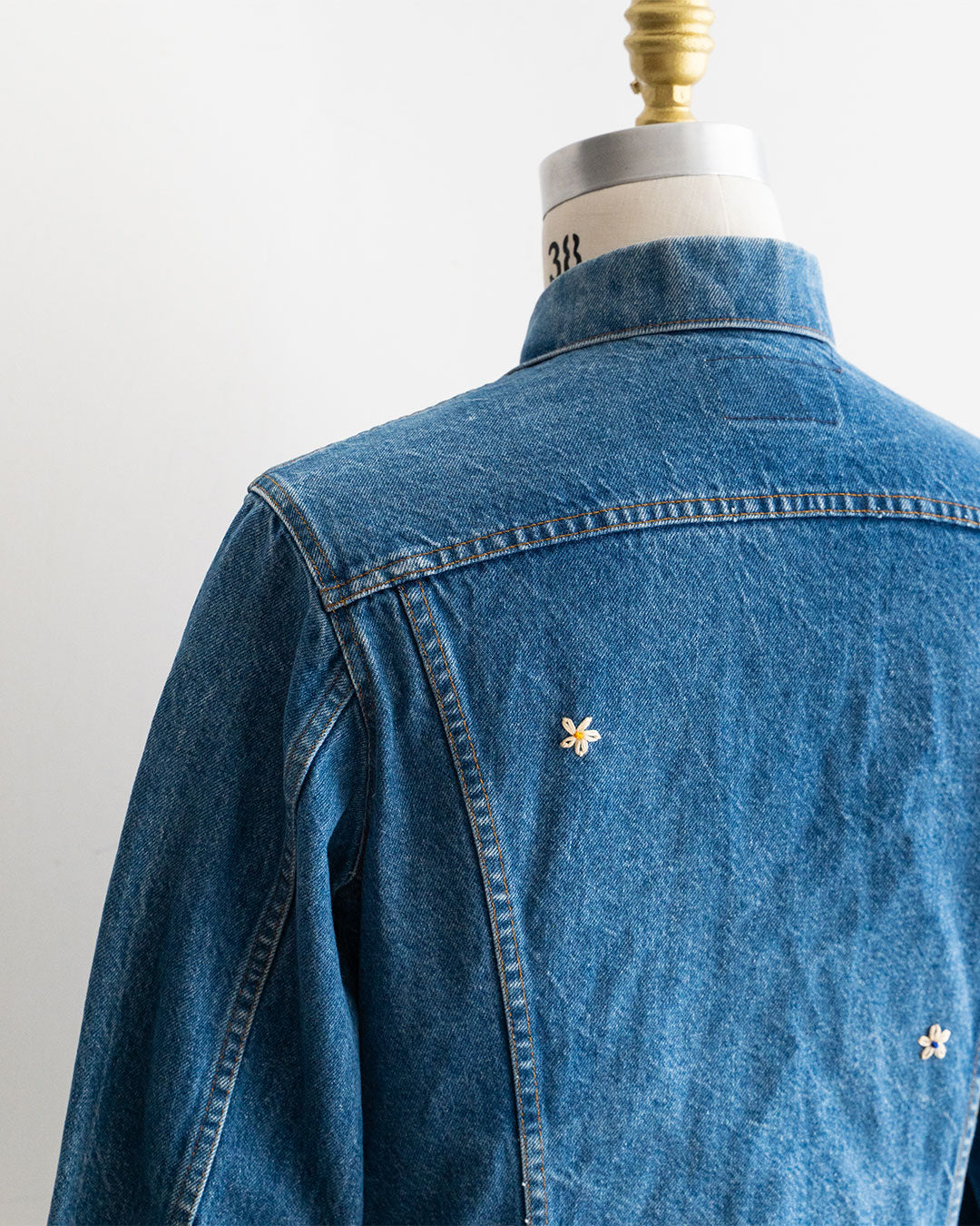 【SHANANA MIL】Used 70505 Denim Jacket 『Hand Embroidery Daisy』 made in USA ①