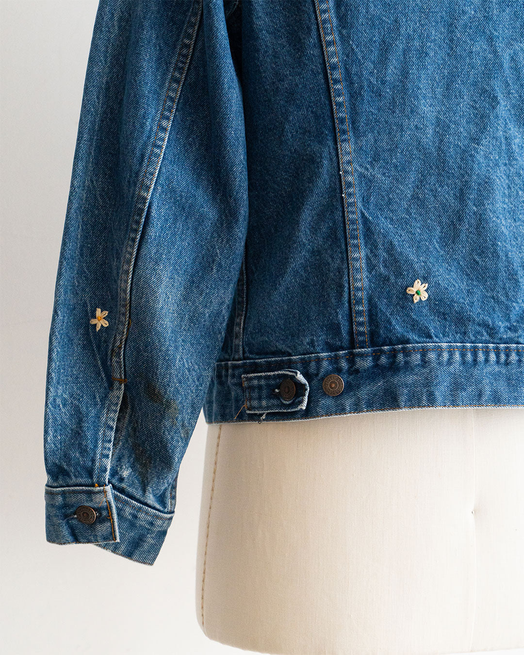 【SHANANA MIL】Used 70505 Denim Jacket 『Hand Embroidery Daisy』 made in USA ①