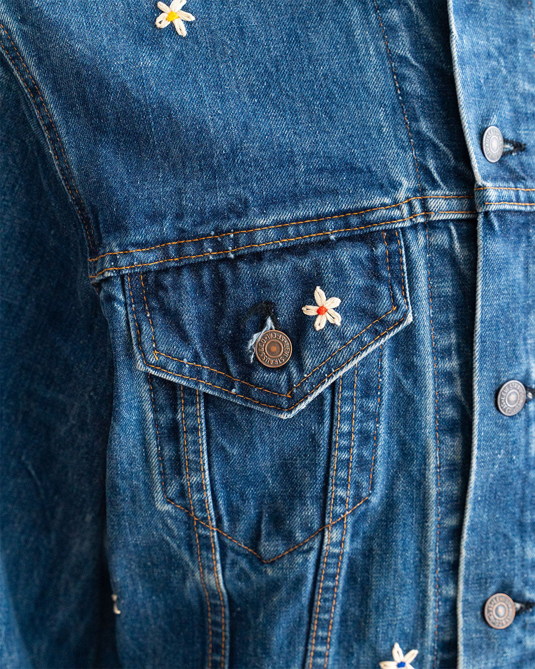 【SHANANA MIL】Used 70505 Denim Jacket 『Hand Embroidery Daisy』made in USA ②