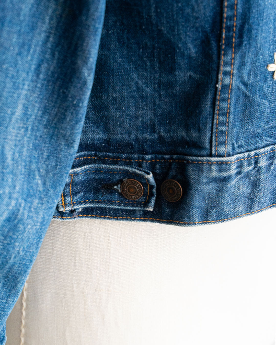 【SHANANA MIL】Used 70505 Denim Jacket 『Hand Embroidery Daisy』made in USA ②