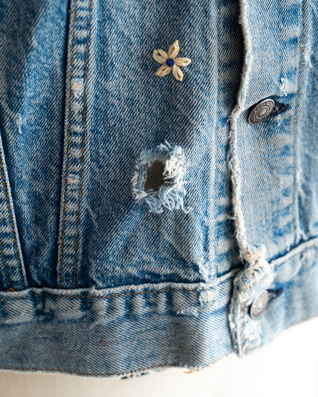 【SHANANA MIL】Used 70505 Denim Jacket 『Hand Embroidery Daisy』made in USA ③
