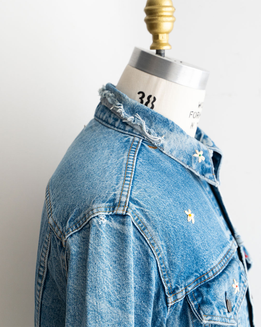 【SHANANA MIL】Used 70505 Denim Jacket 『Hand Embroidery Daisy』made in USA ③