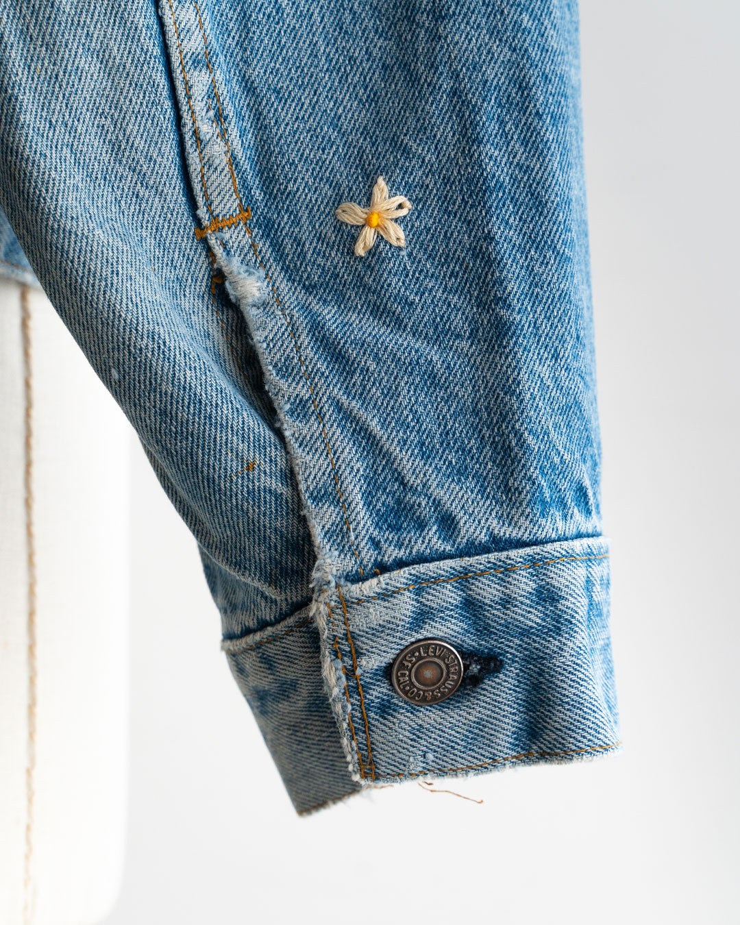 【SHANANA MIL】Used 70505 Denim Jacket 『Hand Embroidery Daisy』made in USA ③