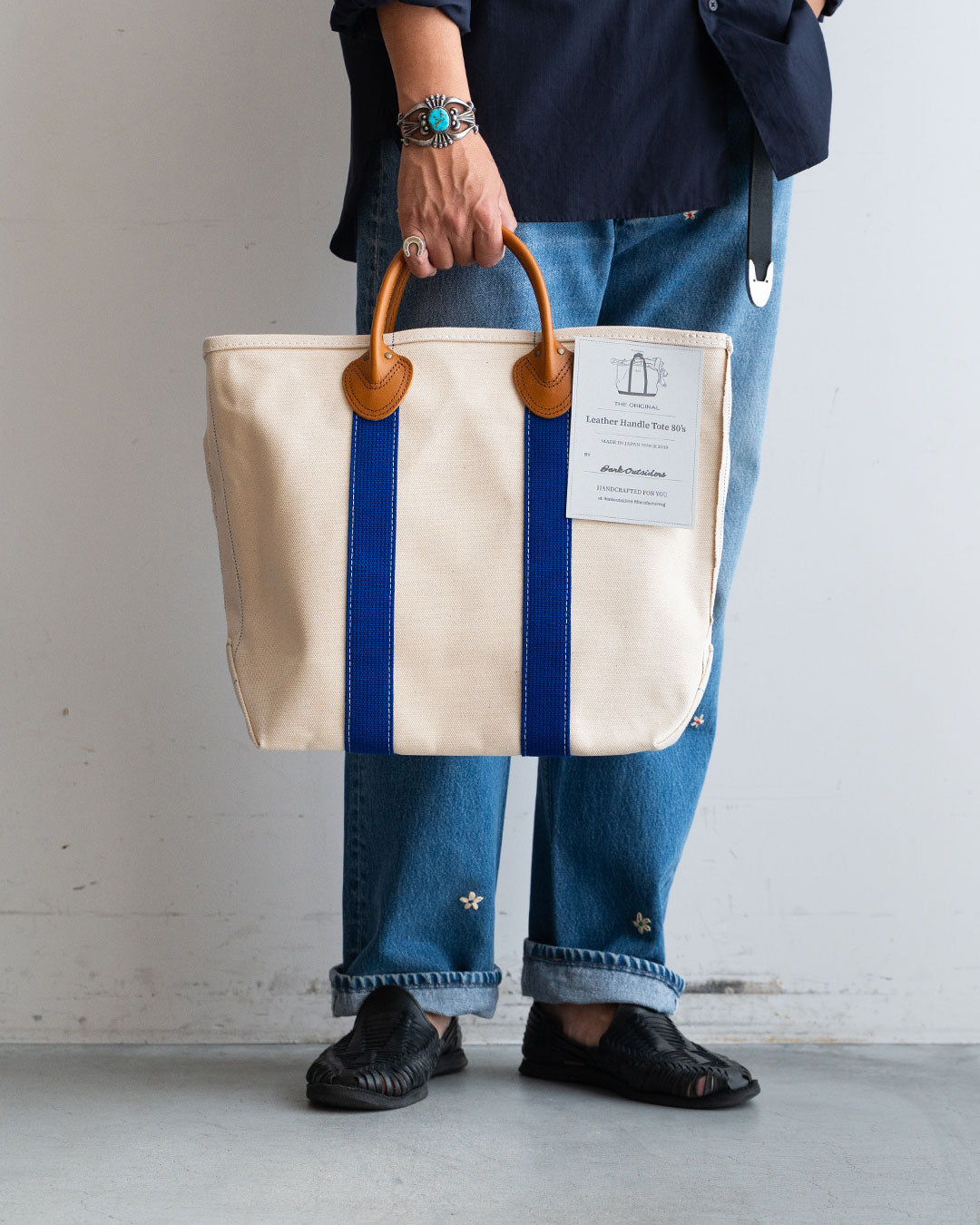 モデル 身長175cm 体重69kg / カラー Blue