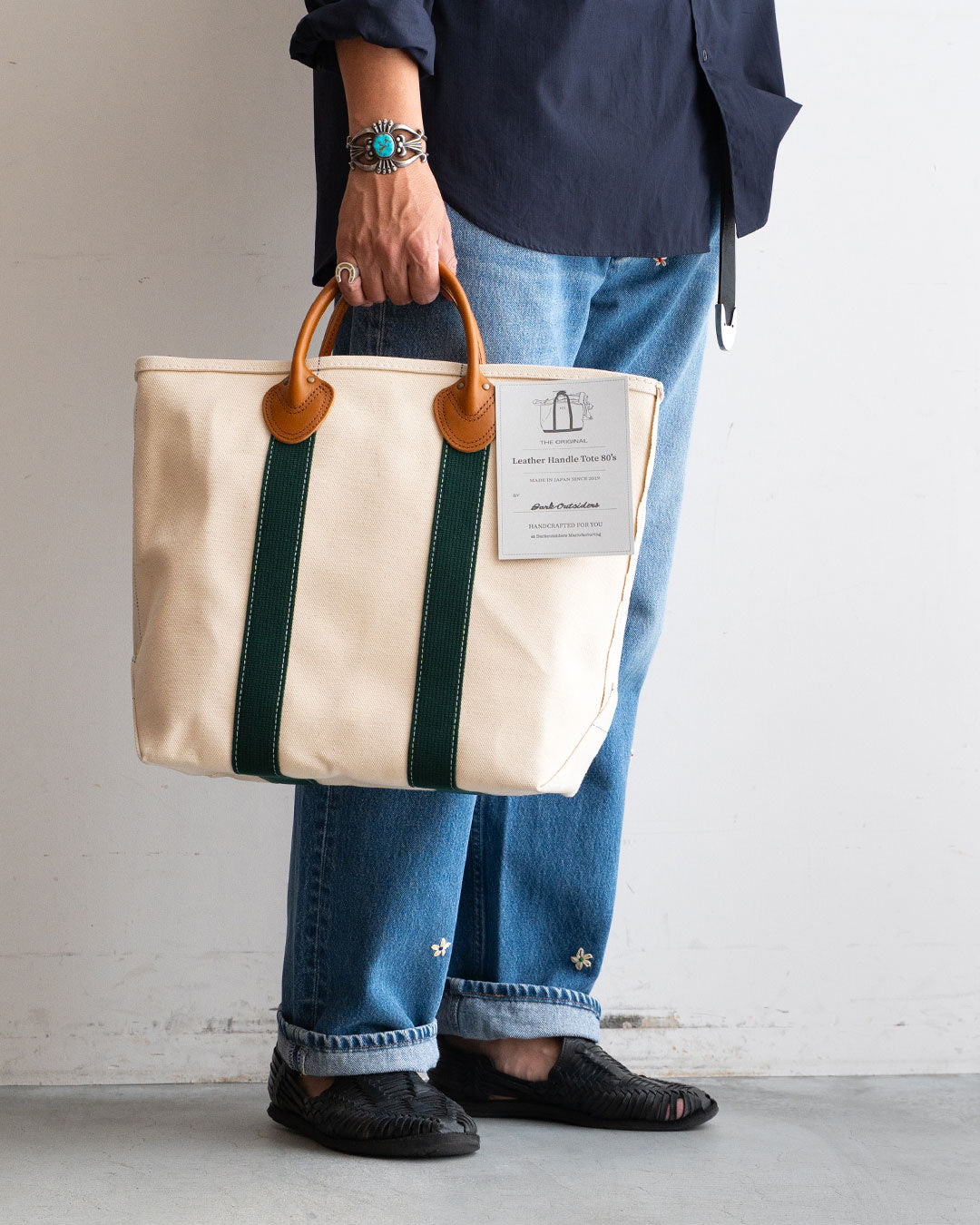 モデル 身長175cm 体重69kg / カラー Green