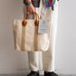 モデル 身長175cm 体重69kg / カラー Beige