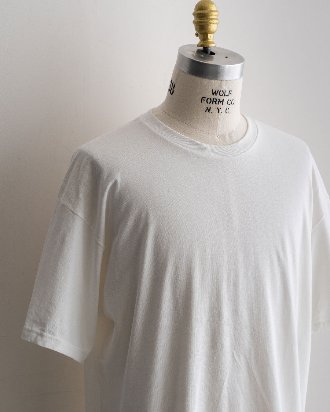 【DEADSTOCK】90-00s 『Fruit of The Loom』 HEAVY COTTON S/S Blank Tee