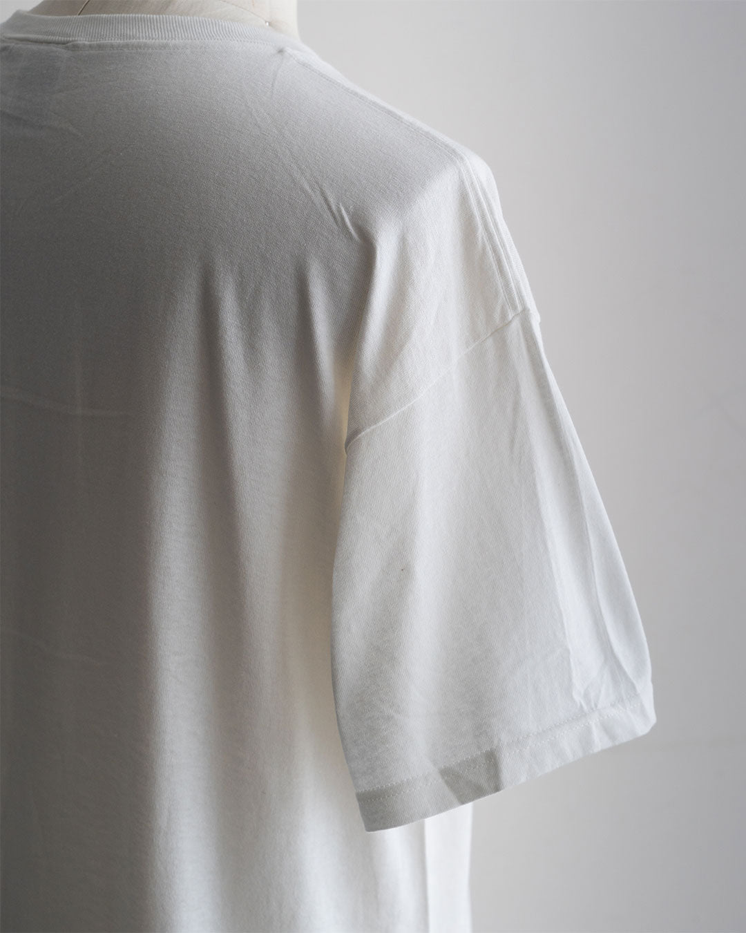 【DEADSTOCK】90-00s 『Fruit of The Loom』 HEAVY COTTON S/S Blank Tee