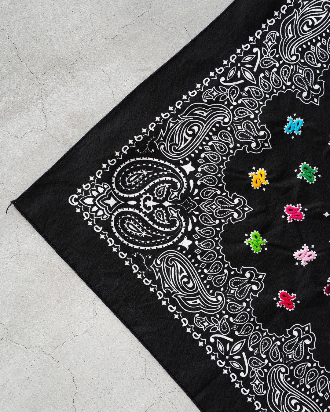 【Oaxaca】 Hand Embroidered Bandana 『made in USA』