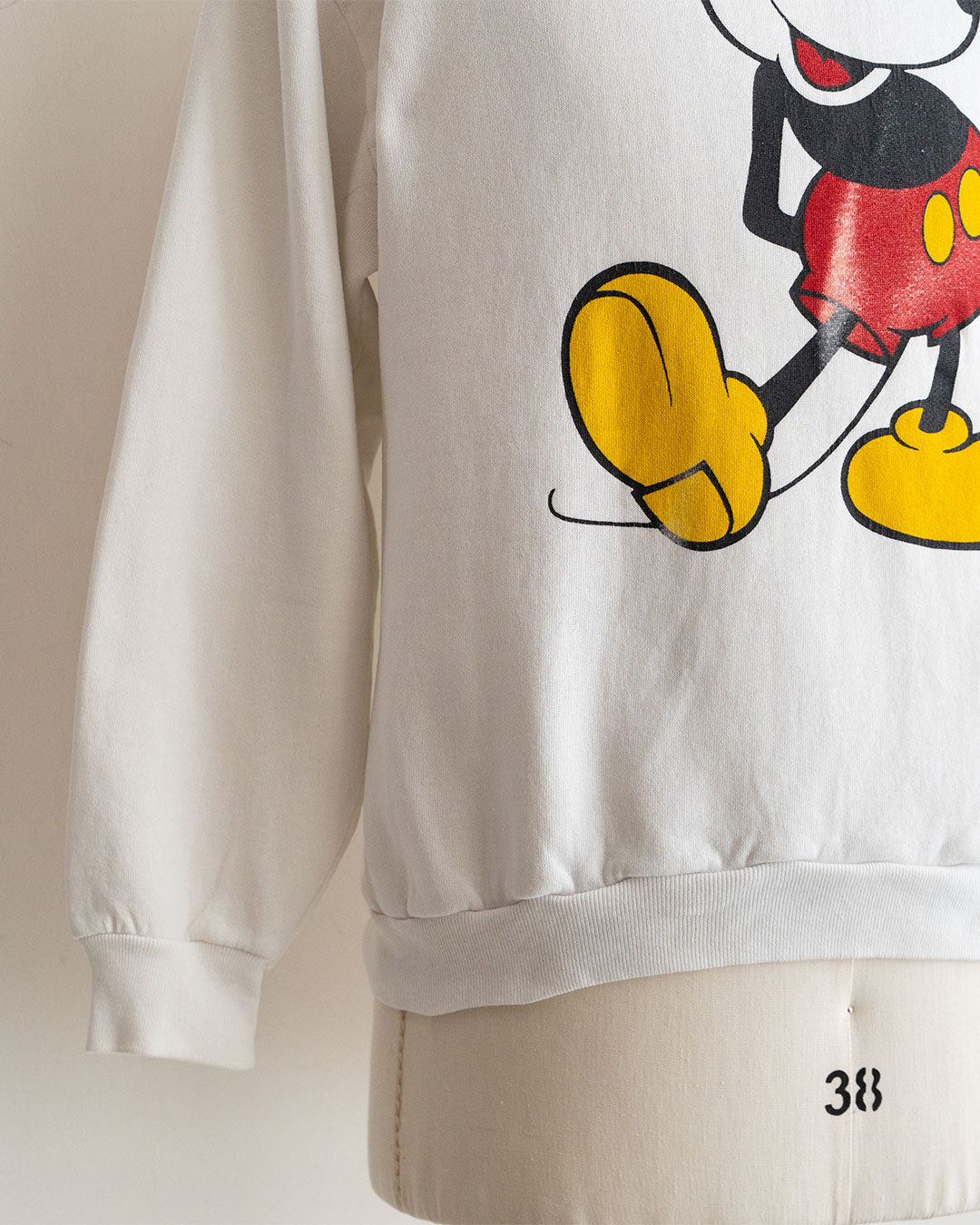 【VINTAGE】80s Official Micky Sweat 『Disney Designs』 Made in USA ②