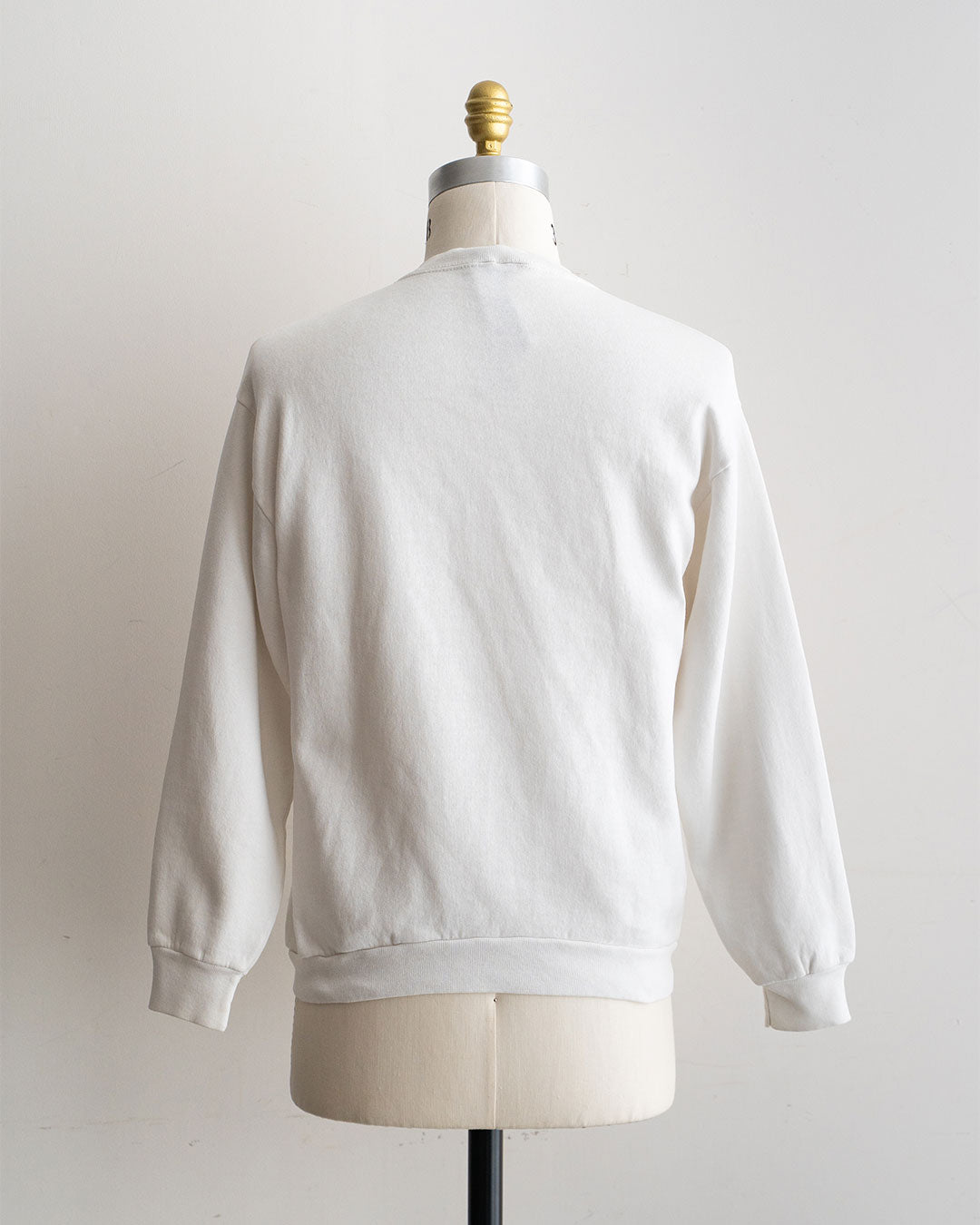 【VINTAGE】80s Official Micky Sweat 『Disney Designs』 Made in USA ②