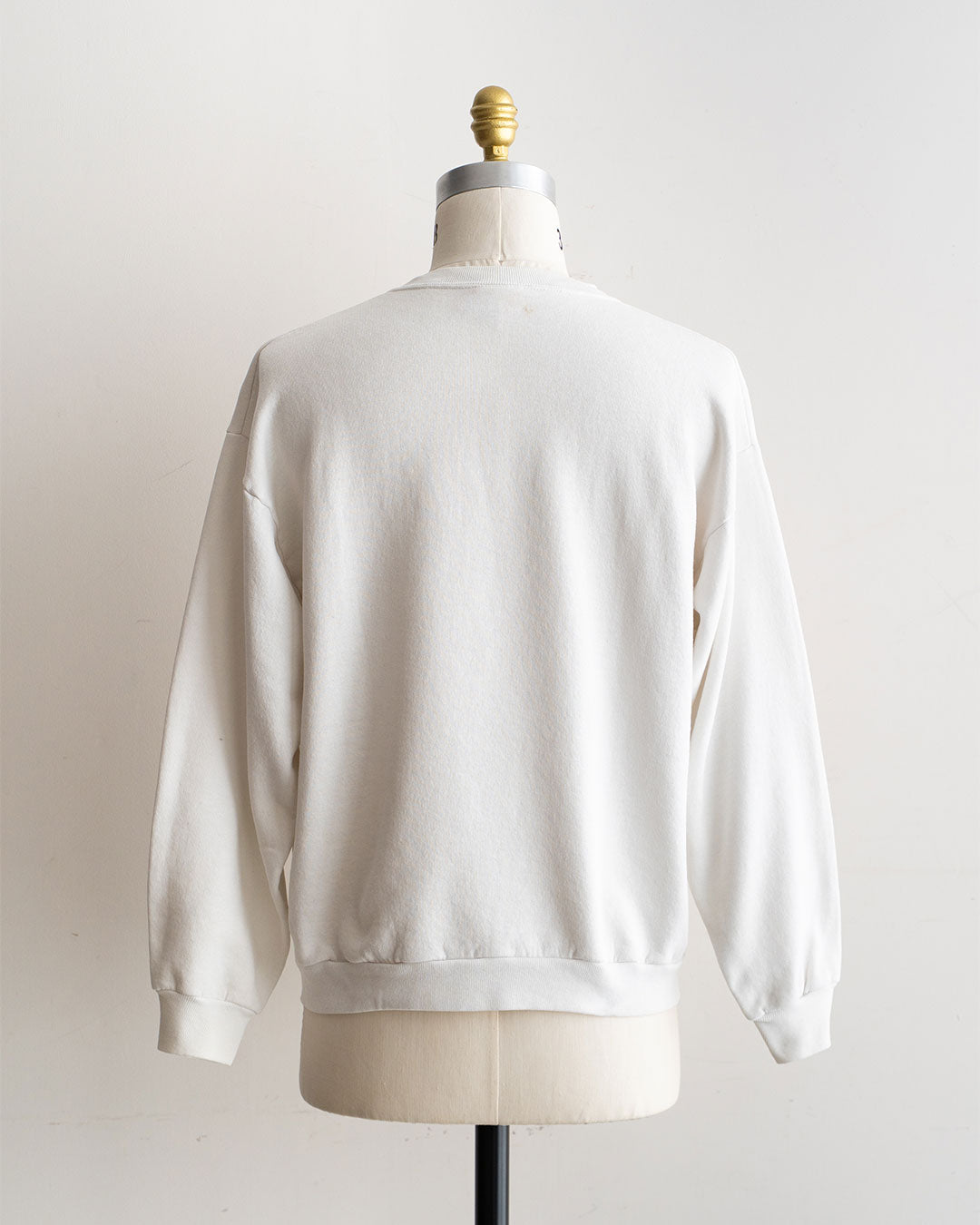 【VINTAGE】80s Official Micky Sweat 『Disney Designs』 Made in USA ③